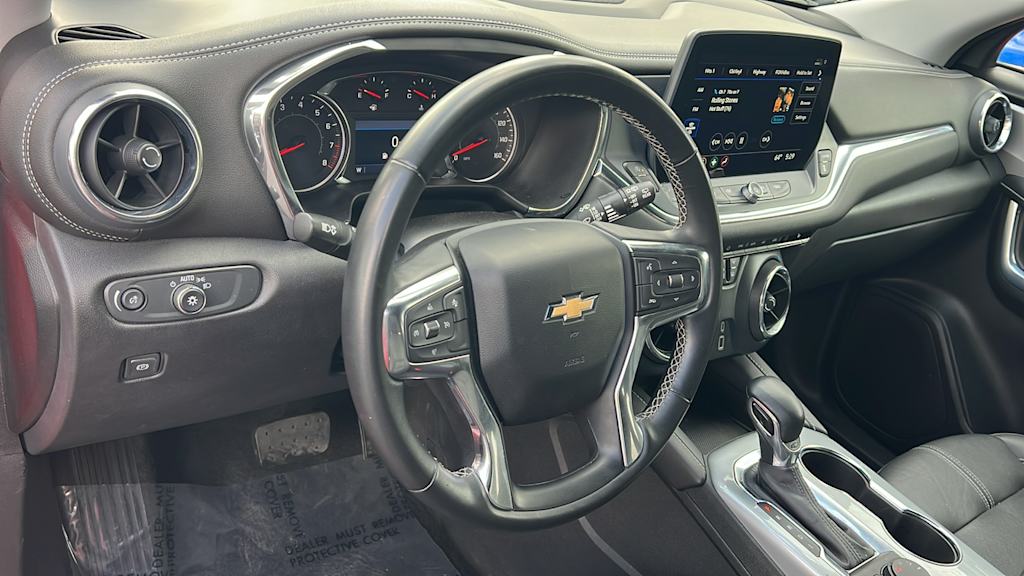 Thumbnail: 2024 Chevrolet Blazer - 2