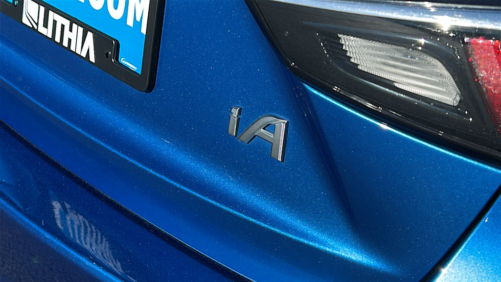 Thumbnail: 2018 Toyota Yaris iA - 7