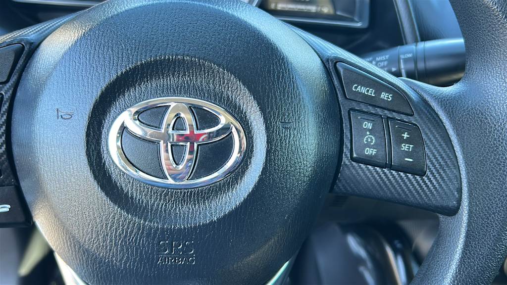 Thumbnail: 2018 Toyota Yaris iA - 26