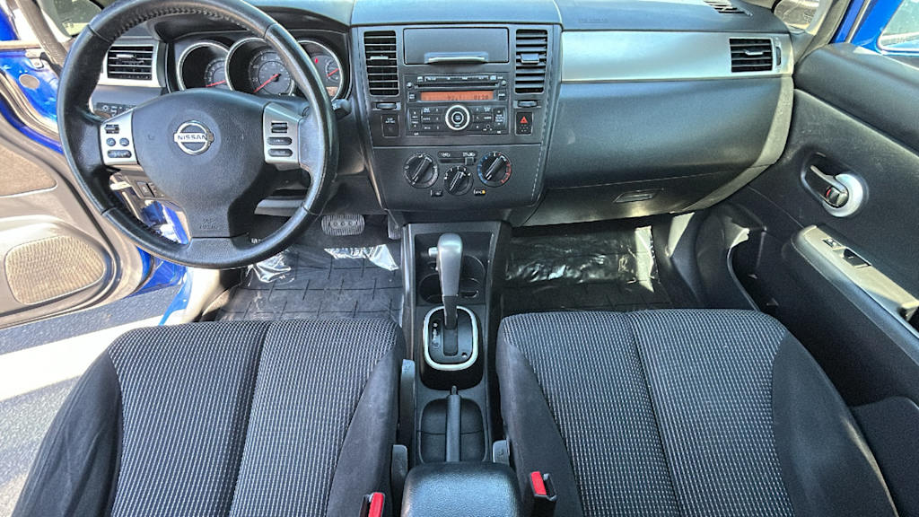 Thumbnail: 2012 Nissan Versa - 12