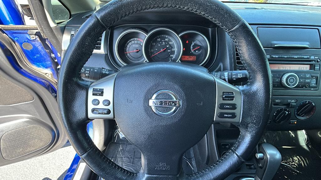 Thumbnail: 2012 Nissan Versa - 8