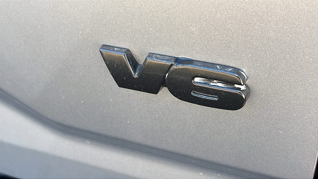 Thumbnail: 2018 Toyota Tacoma - 16