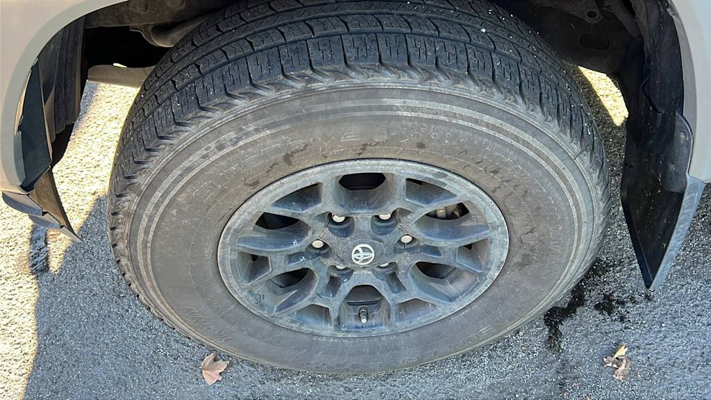 Thumbnail: 2020 Toyota Tacoma - 6