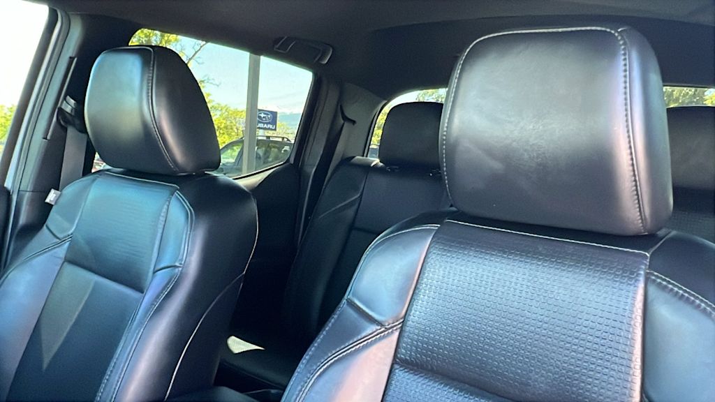 Thumbnail: 2019 Toyota Tacoma - 10