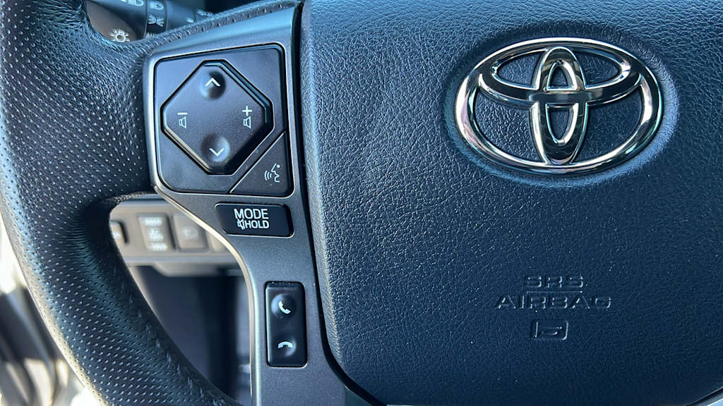 Thumbnail: 2019 Toyota Tacoma - 25