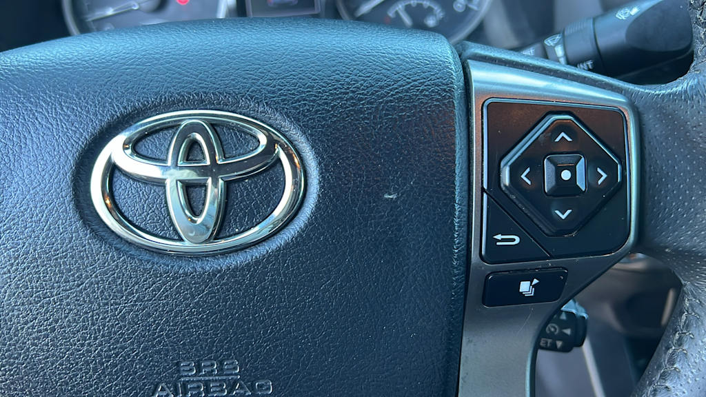 Thumbnail: 2017 Toyota Tacoma - 26