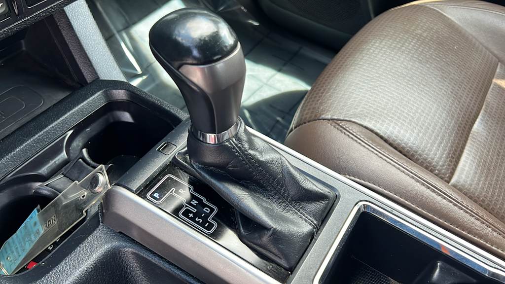 2016 Toyota Tacoma Limited 14