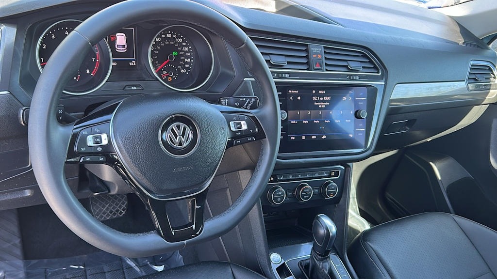 Thumbnail: 2020 Volkswagen Tiguan - 2
