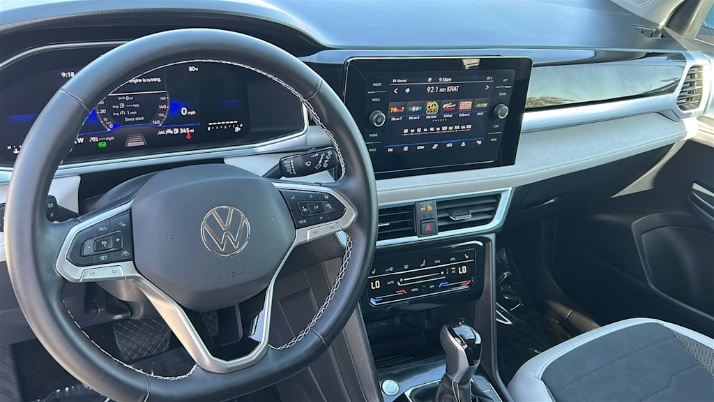 Thumbnail: 2025 Volkswagen Taos - 2