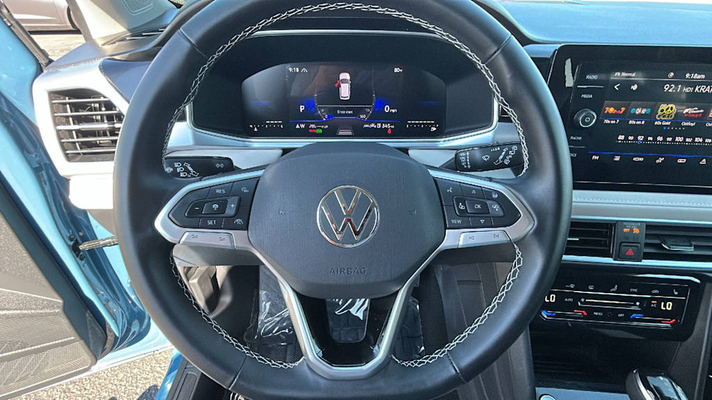 Thumbnail: 2025 Volkswagen Taos - 8