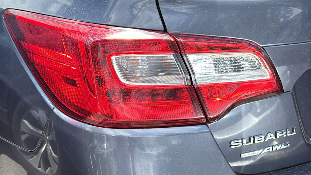 Thumbnail: 2016 Subaru Legacy - 8