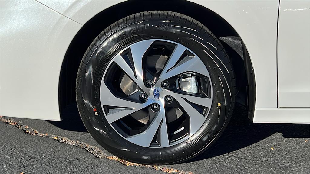 Thumbnail: 2025 Subaru Legacy - 8