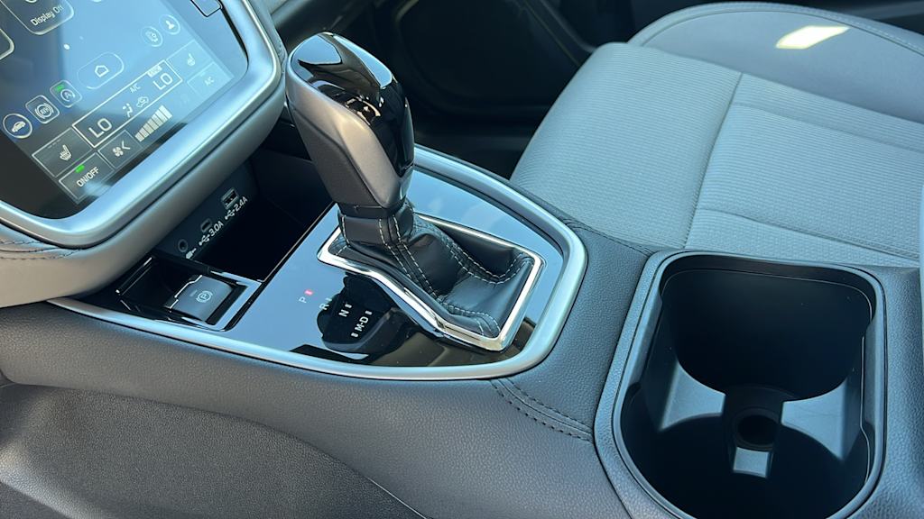 Thumbnail: 2025 Subaru Legacy - 15