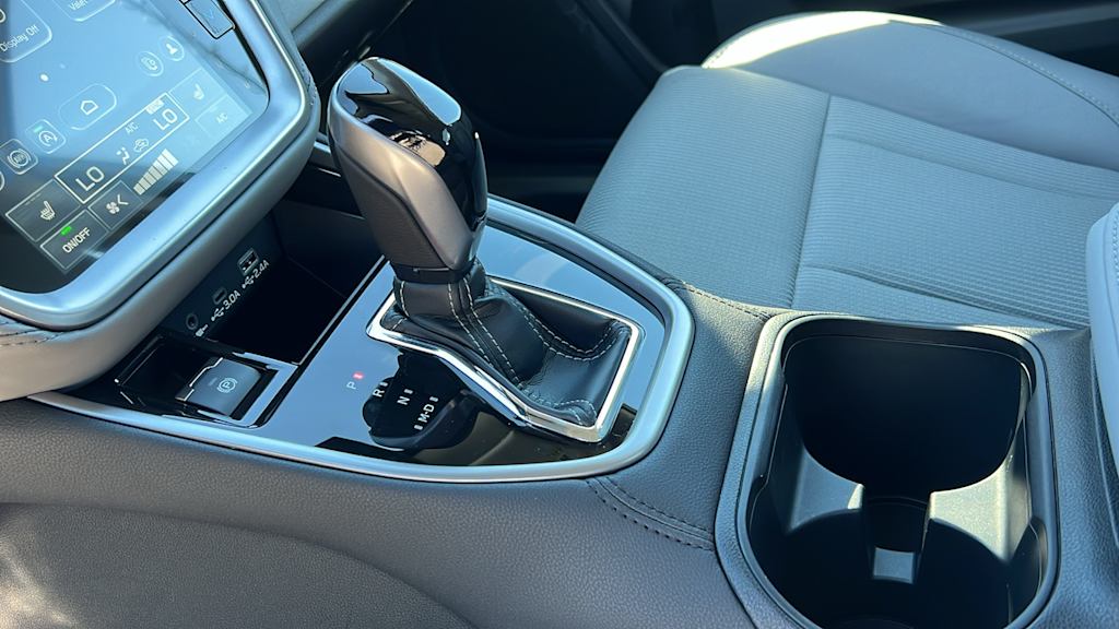 Thumbnail: 2025 Subaru Legacy - 15