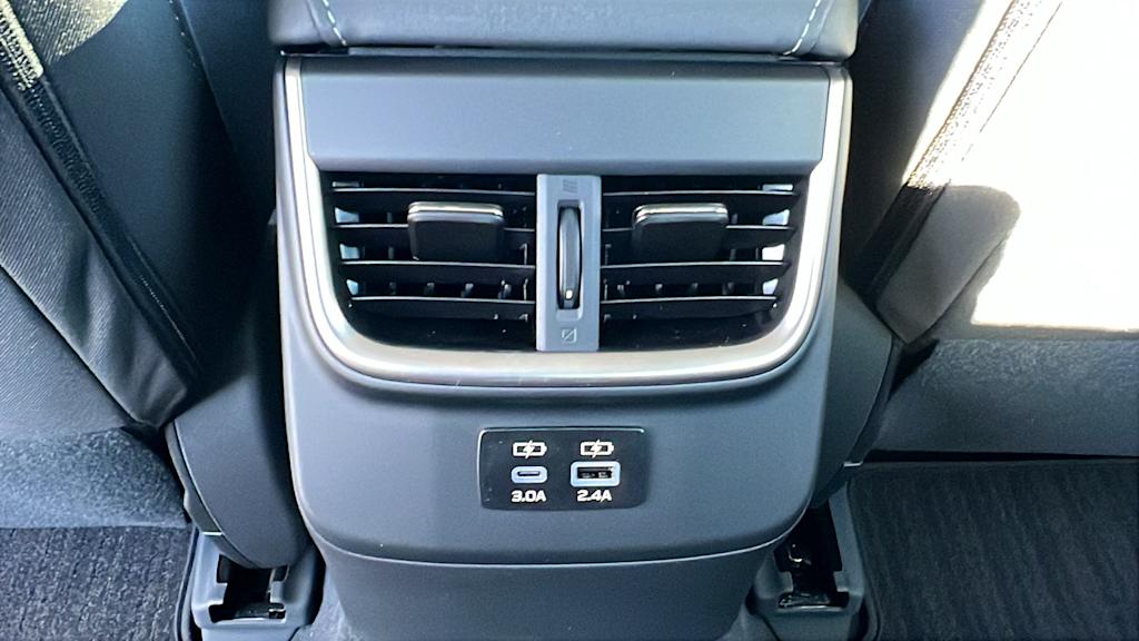 2025 Subaru Legacy Premium 23