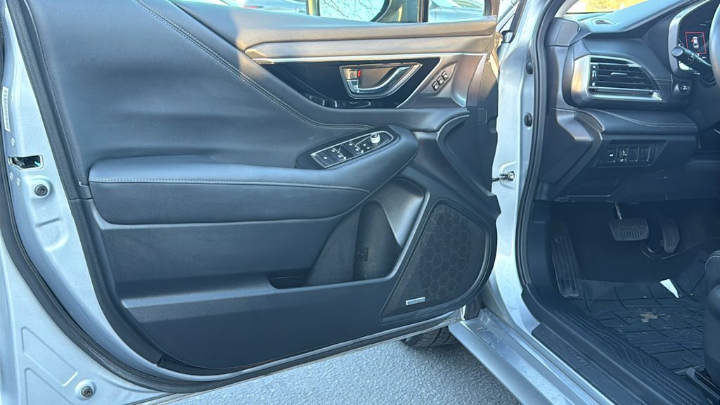 Thumbnail: 2023 Subaru Legacy - 28