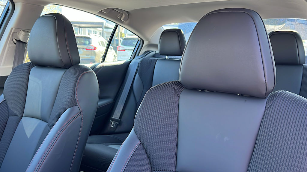 Thumbnail: 2025 Subaru Legacy - 10