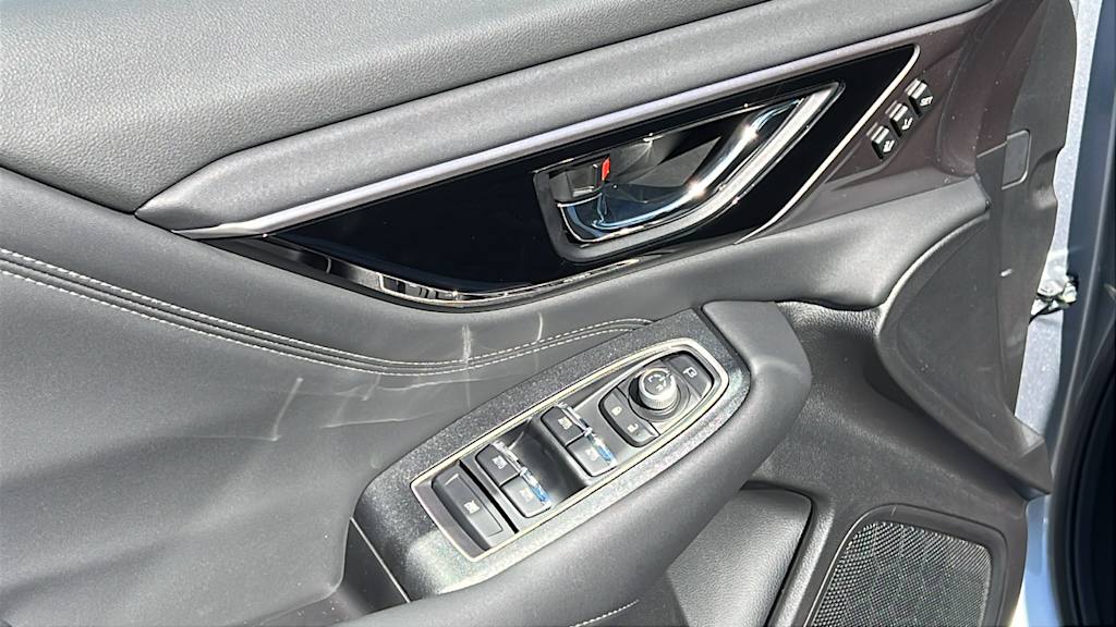 Thumbnail: 2025 Subaru Legacy - 28