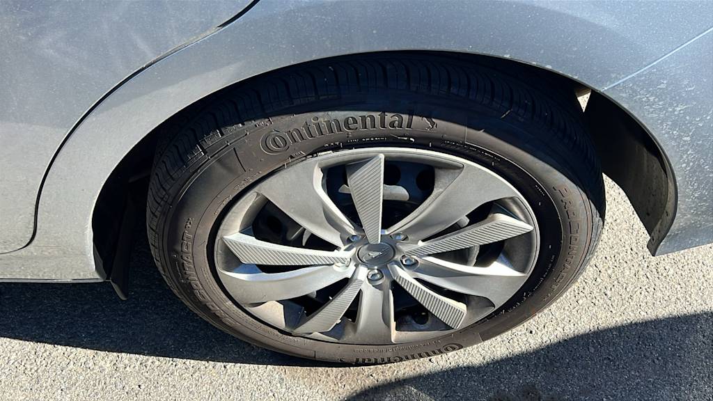 Thumbnail: 2023 Subaru Impreza - 16