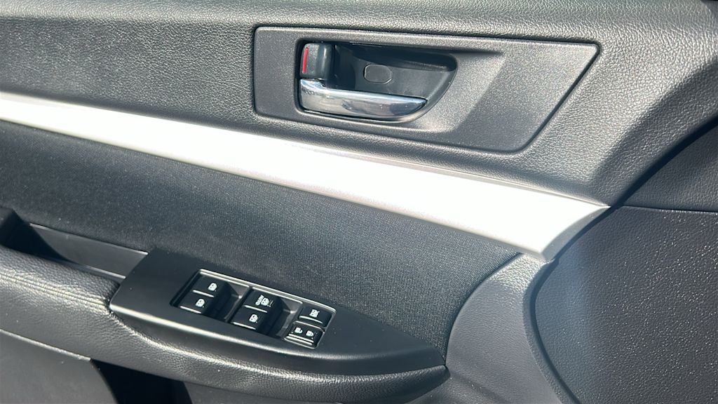 Thumbnail: 2013 Subaru Outback - 26
