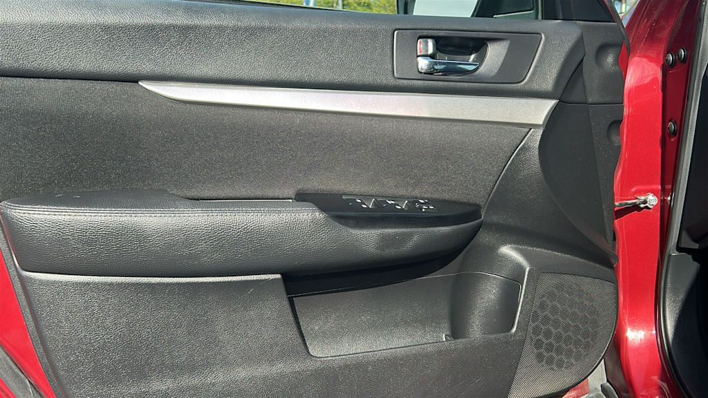 Thumbnail: 2013 Subaru Outback - 27