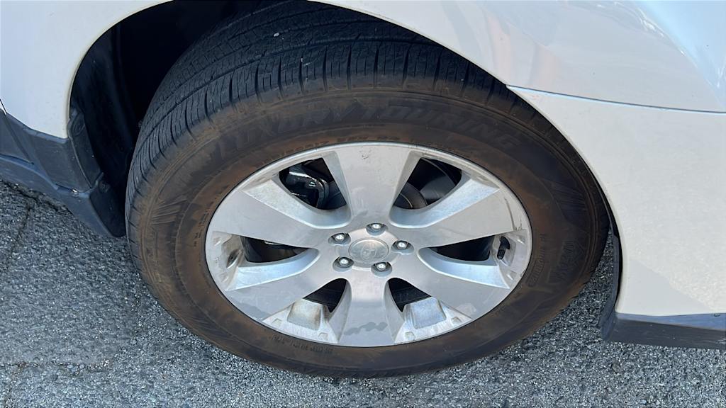 Thumbnail: 2010 Subaru Outback - 6