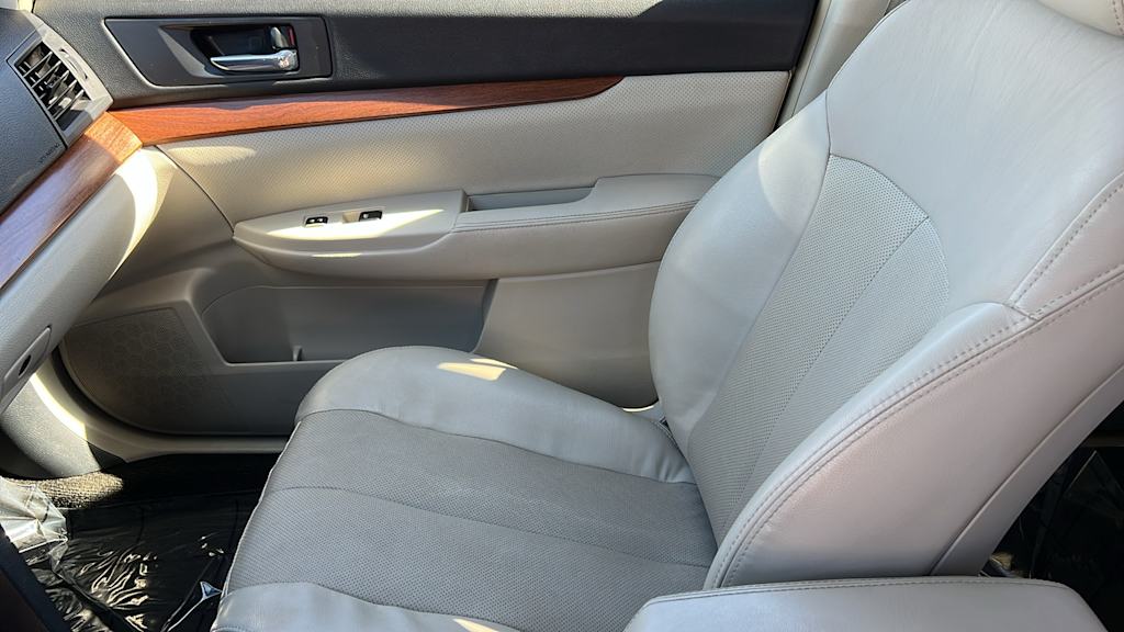 Thumbnail: 2014 Subaru Outback - 11
