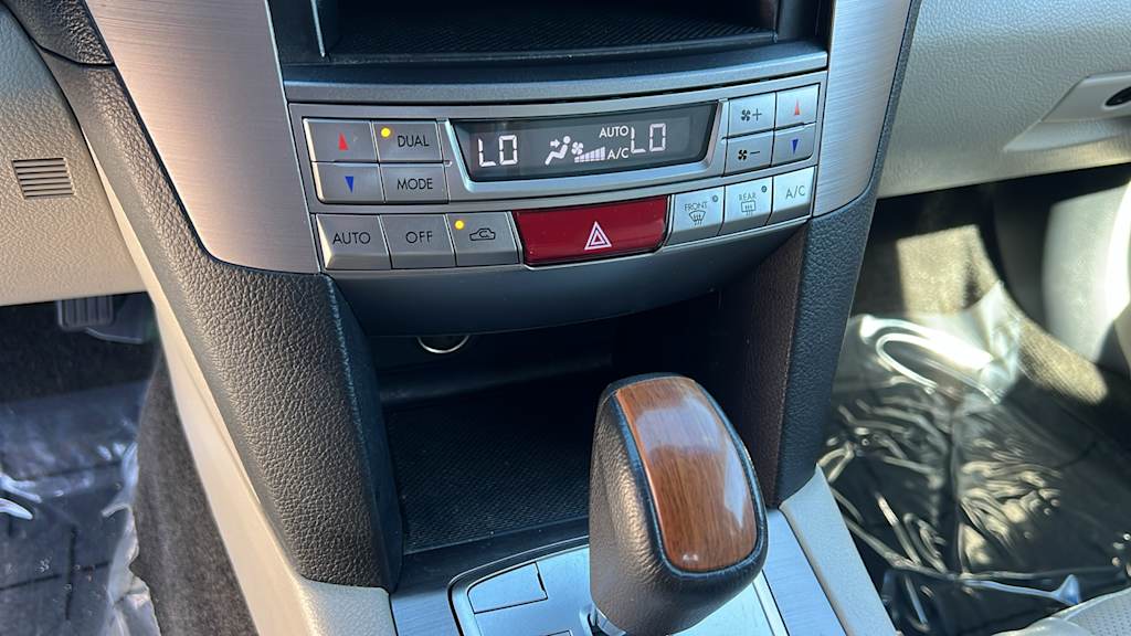 Thumbnail: 2014 Subaru Outback - 23