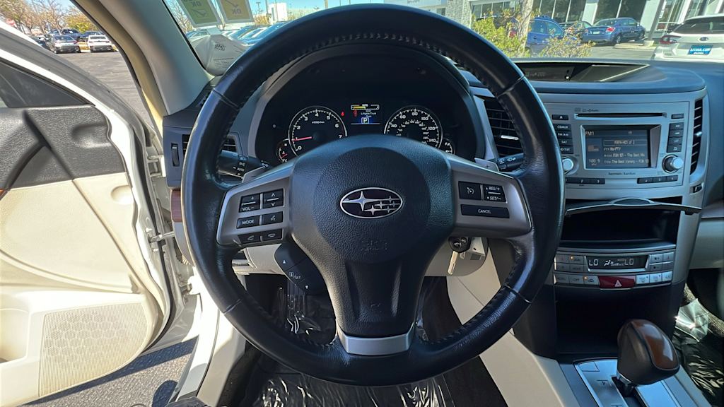 Thumbnail: 2014 Subaru Outback - 9