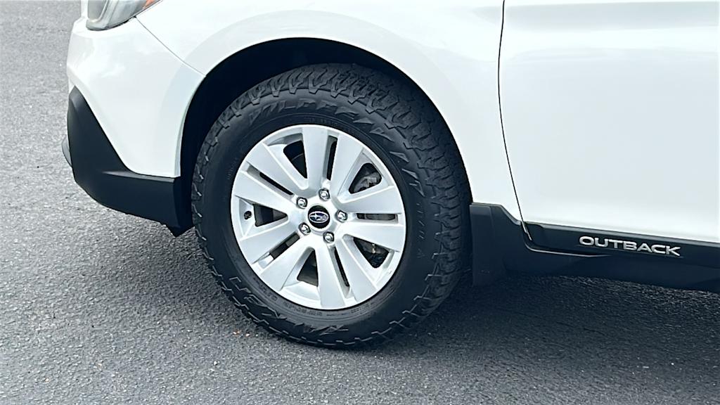 Thumbnail: 2019 Subaru Outback - 8
