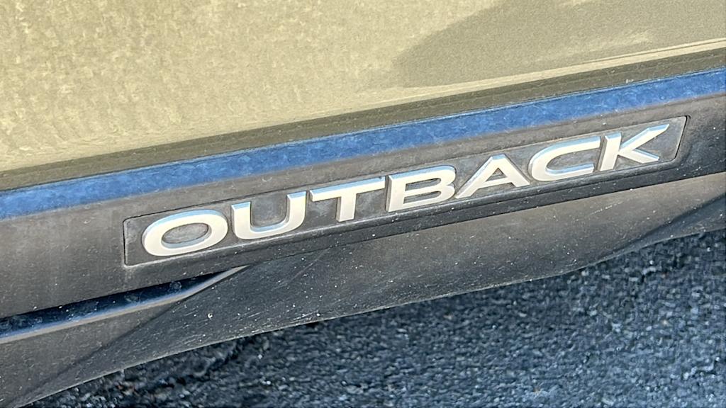 Thumbnail: 2017 Subaru Outback - 10