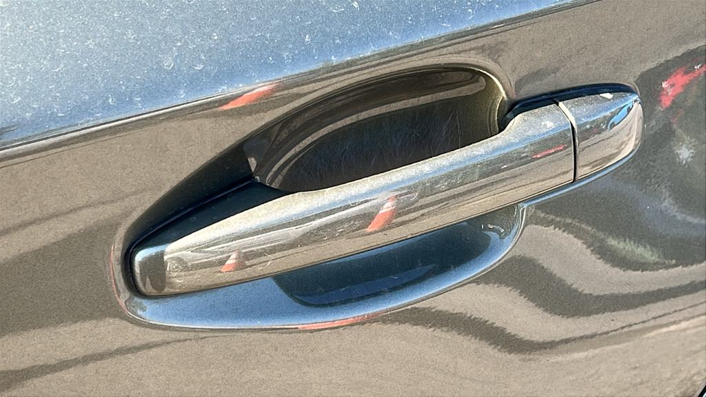 Thumbnail: 2017 Subaru Outback - 9