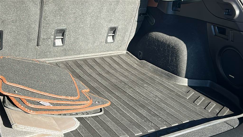 Thumbnail: 2017 Subaru Outback - 16