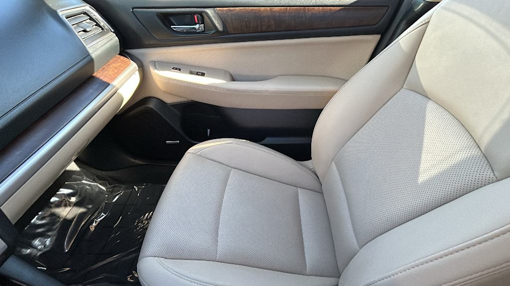 Thumbnail: 2015 Subaru Outback - 9