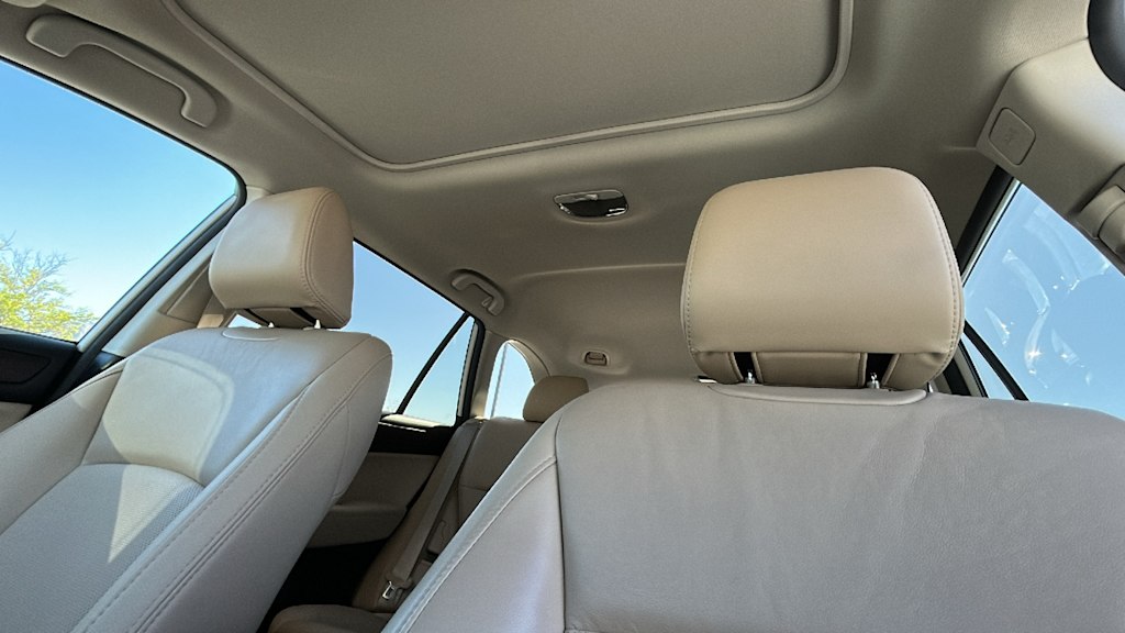 Thumbnail: 2015 Subaru Outback - 21