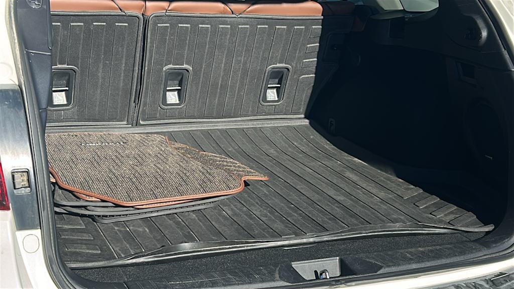 Thumbnail: 2018 Subaru Outback - 17