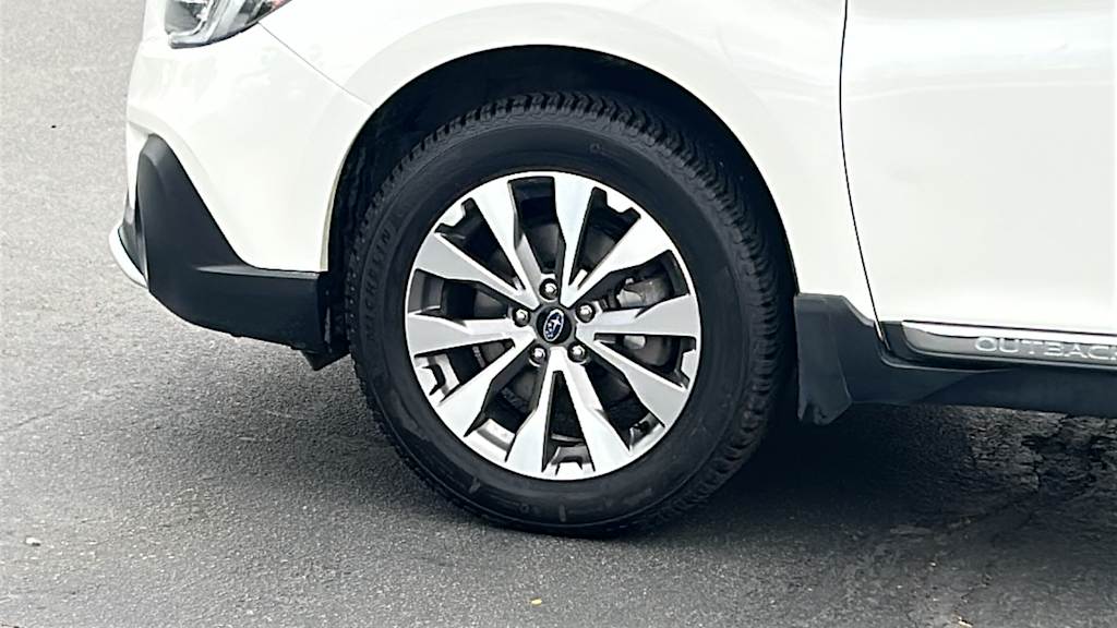 Thumbnail: 2018 Subaru Outback - 8