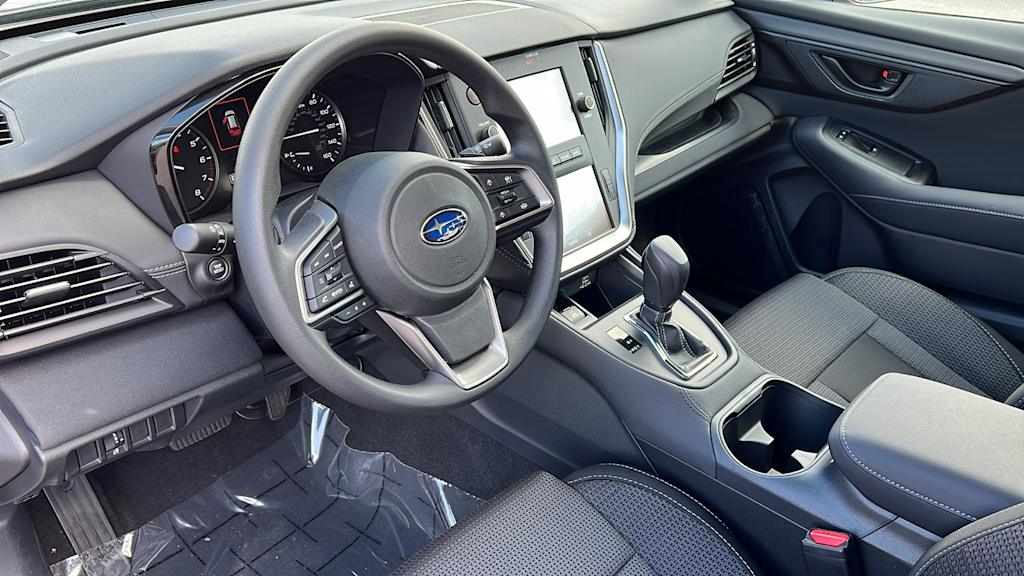2025 Subaru Outback Base 2