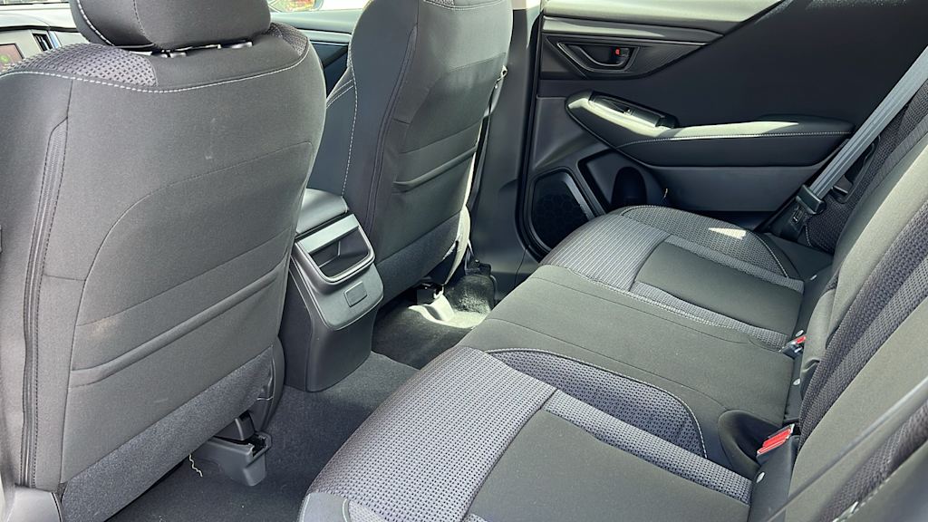 2025 Subaru Outback Base 12