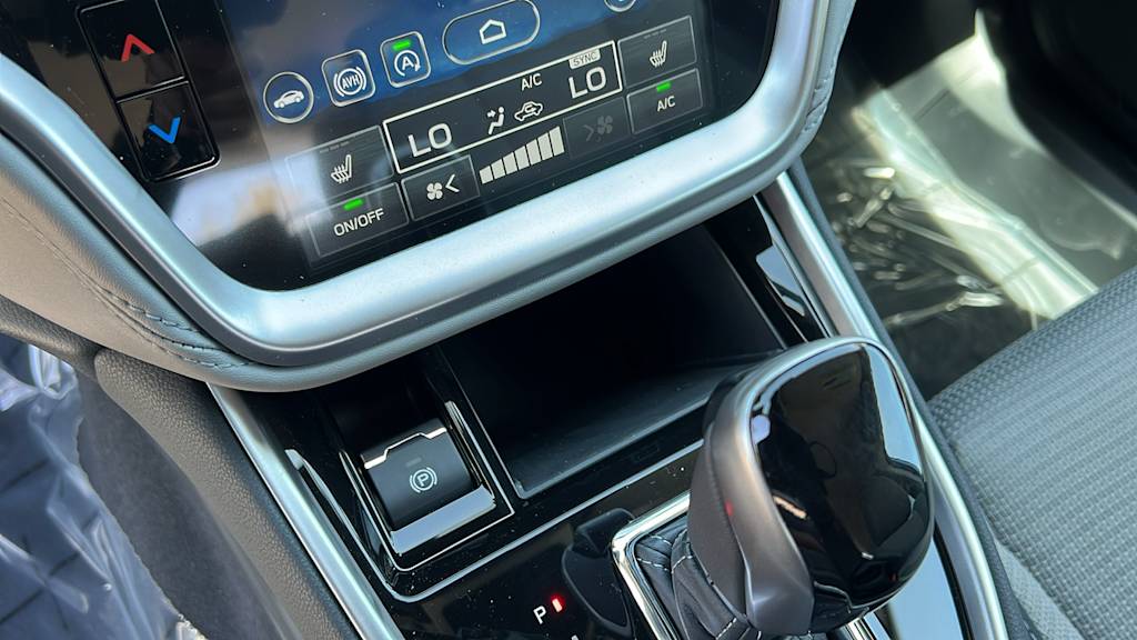 2025 Subaru Outback Premium 23