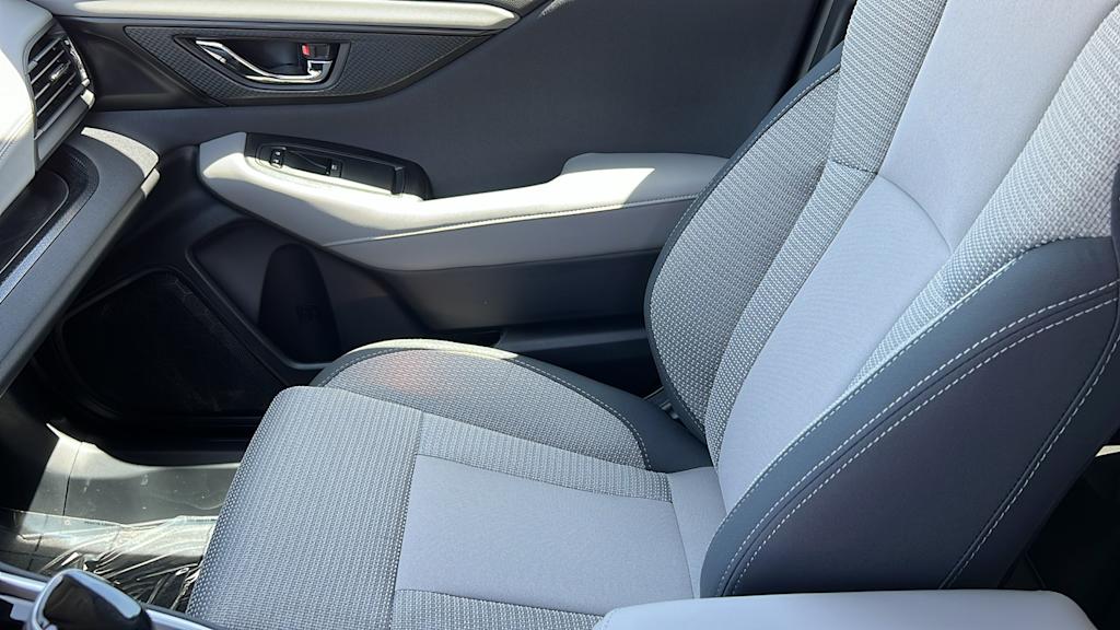 2025 Subaru Outback Premium 11