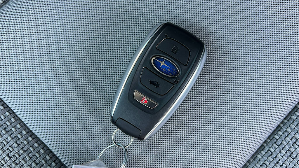 2025 Subaru Outback Premium 18