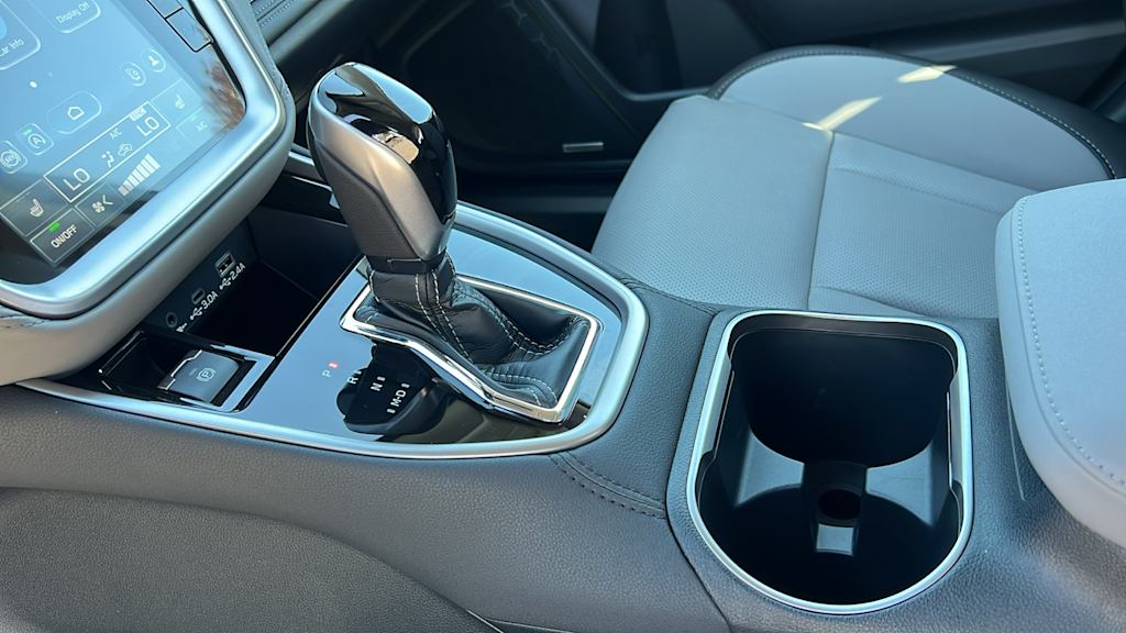 Thumbnail: 2025 Subaru Outback - 15