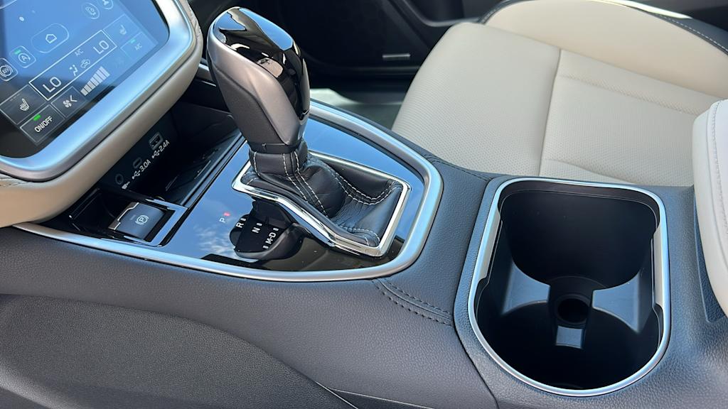 Thumbnail: 2025 Subaru Outback - 15