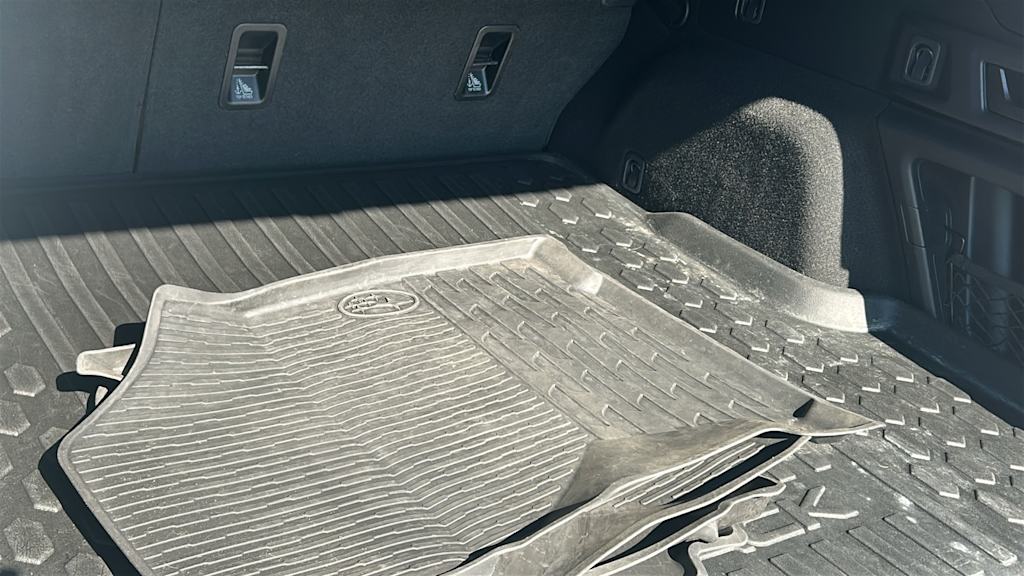 Thumbnail: 2024 Subaru Outback - 17