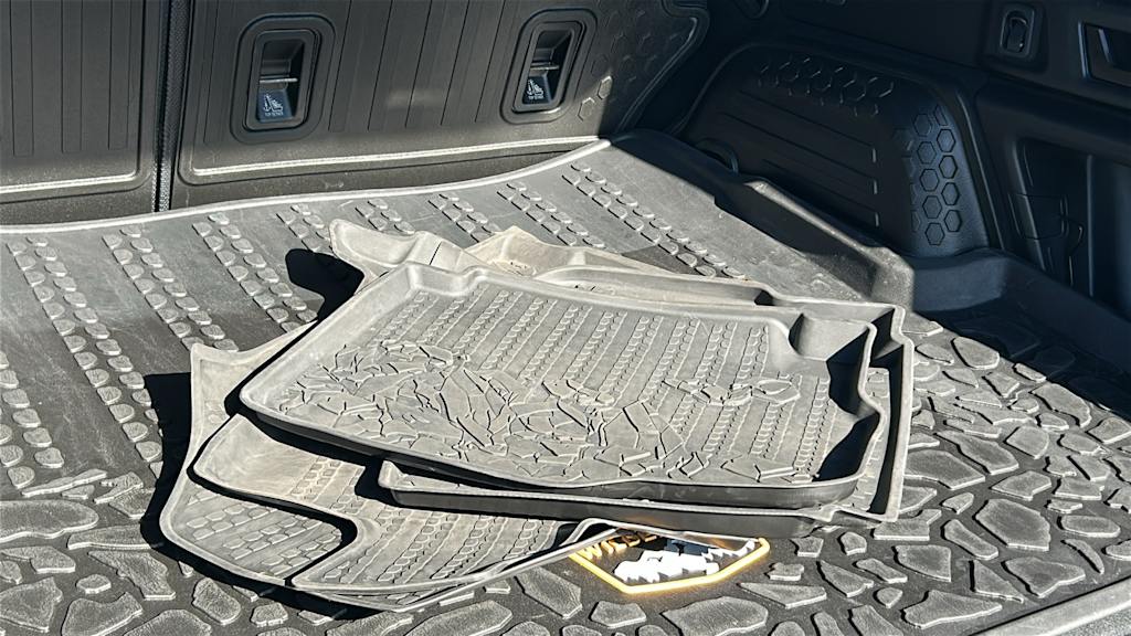 Thumbnail: 2024 Subaru Outback - 9