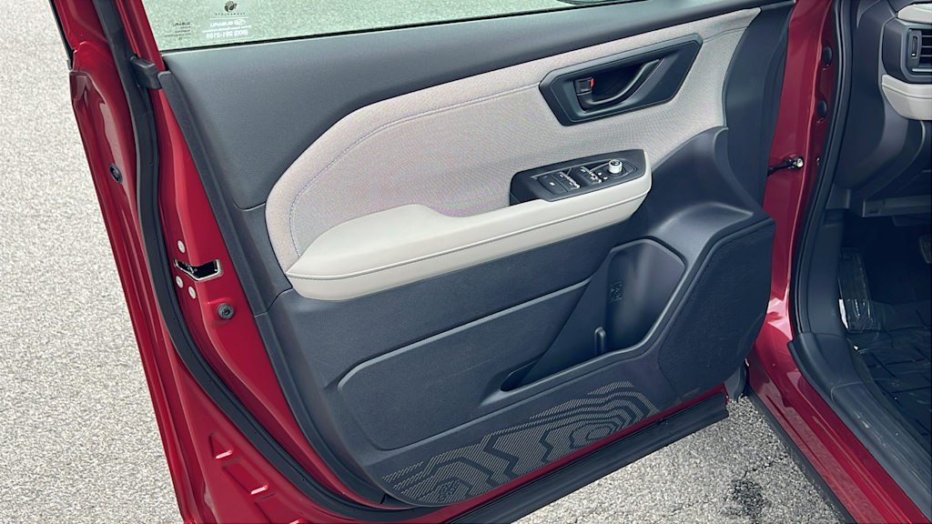 Thumbnail: 2026 Subaru Forester - 28