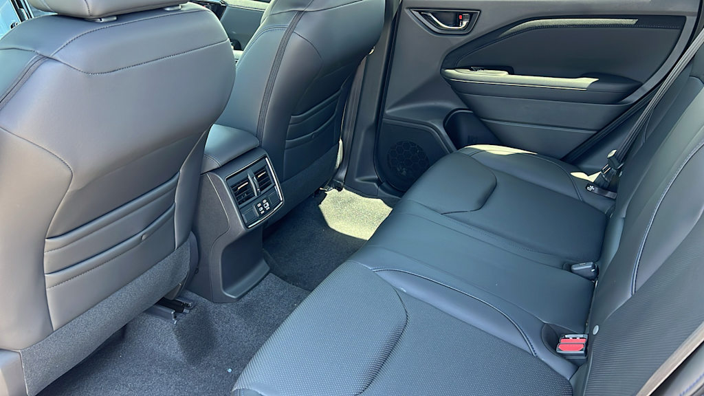 Thumbnail: 2026 Subaru Forester - 12