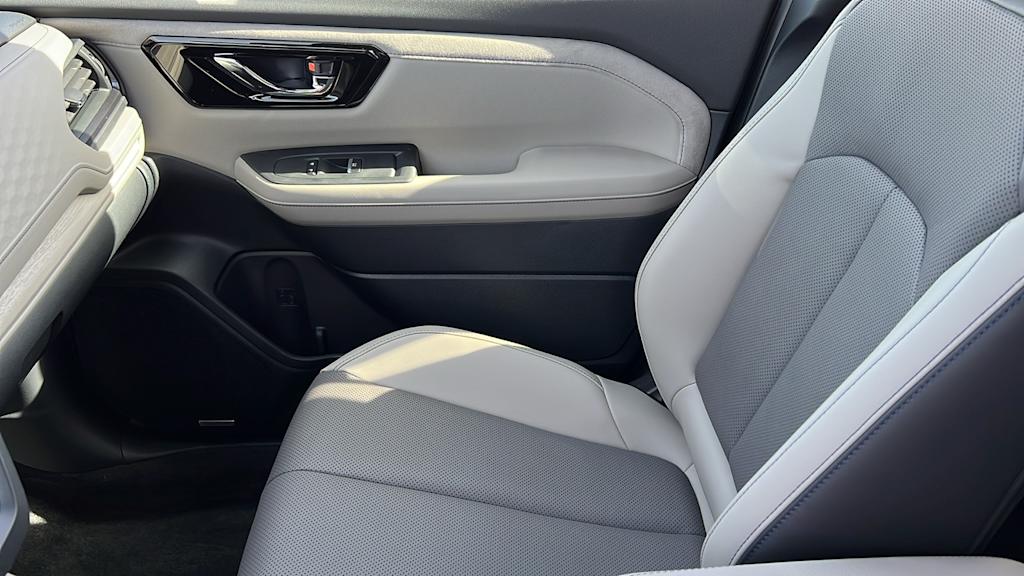 Thumbnail: 2026 Subaru Forester - 11