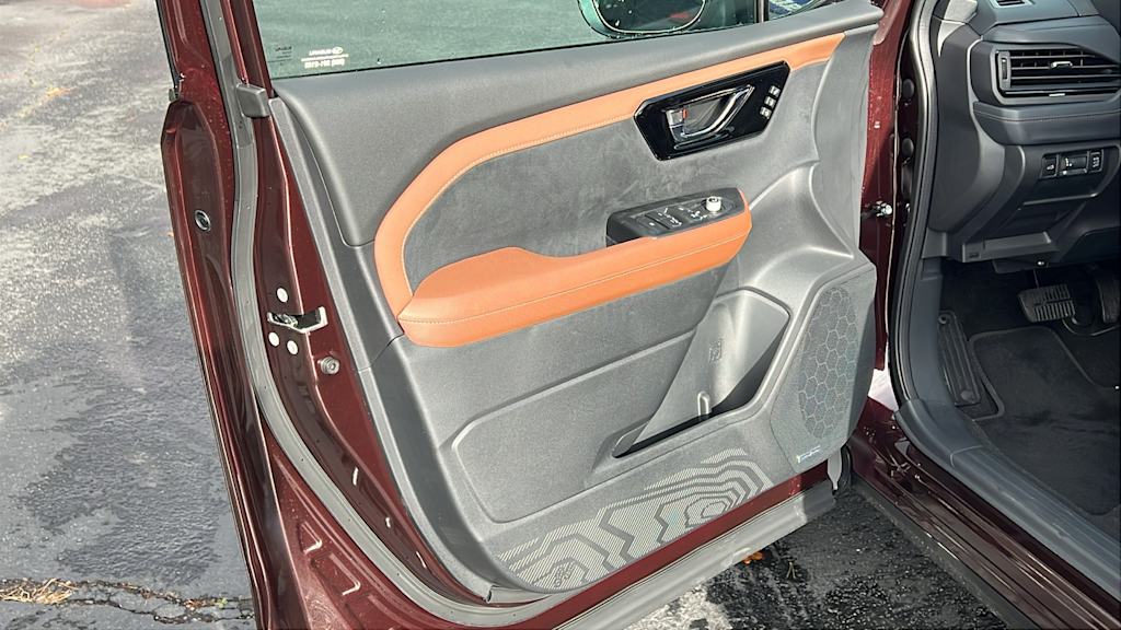 Thumbnail: 2026 Subaru Forester - 28